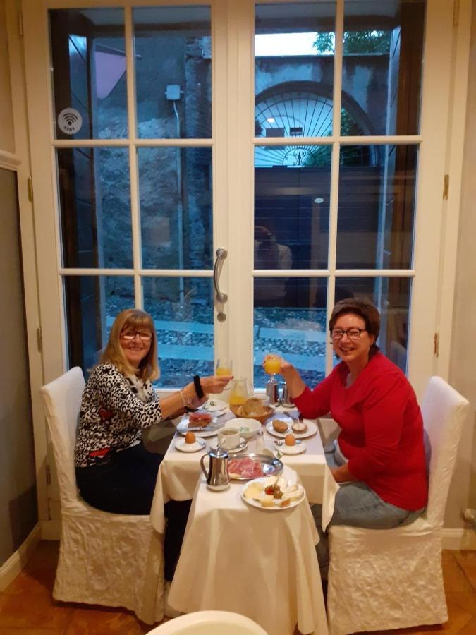 Hotel Casa Arizzoli Cannobio Extérieur photo