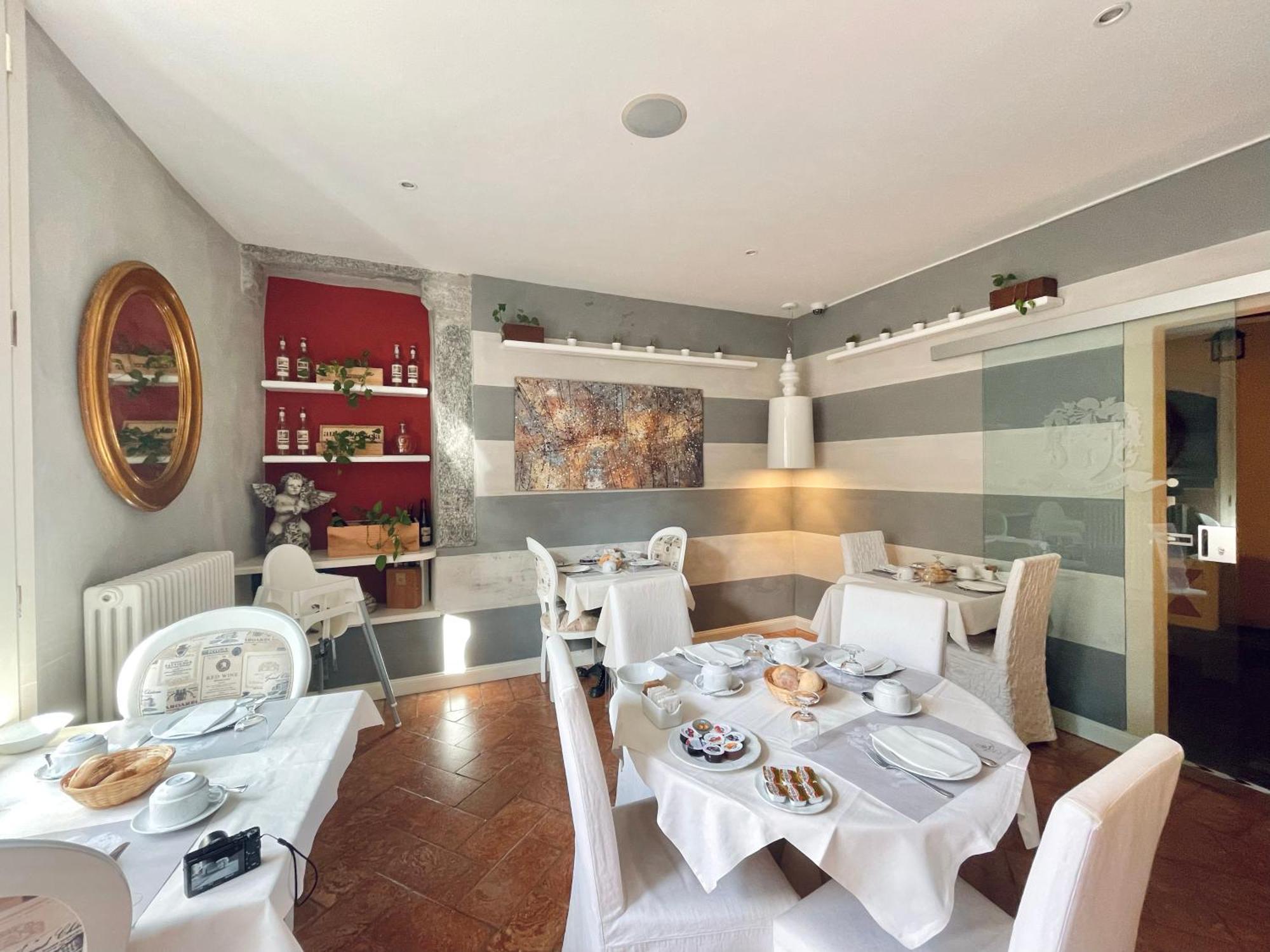 Hotel Casa Arizzoli Cannobio Extérieur photo