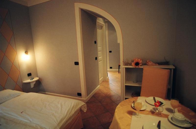 Hotel Casa Arizzoli Cannobio Extérieur photo