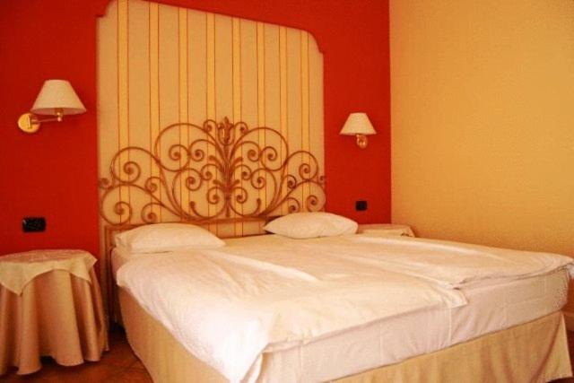 Hotel Casa Arizzoli Cannobio Chambre photo